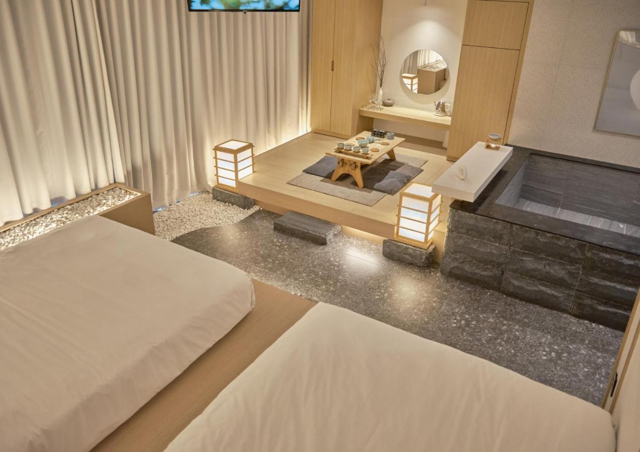 Uh Suite The Seoul Exteriör bild