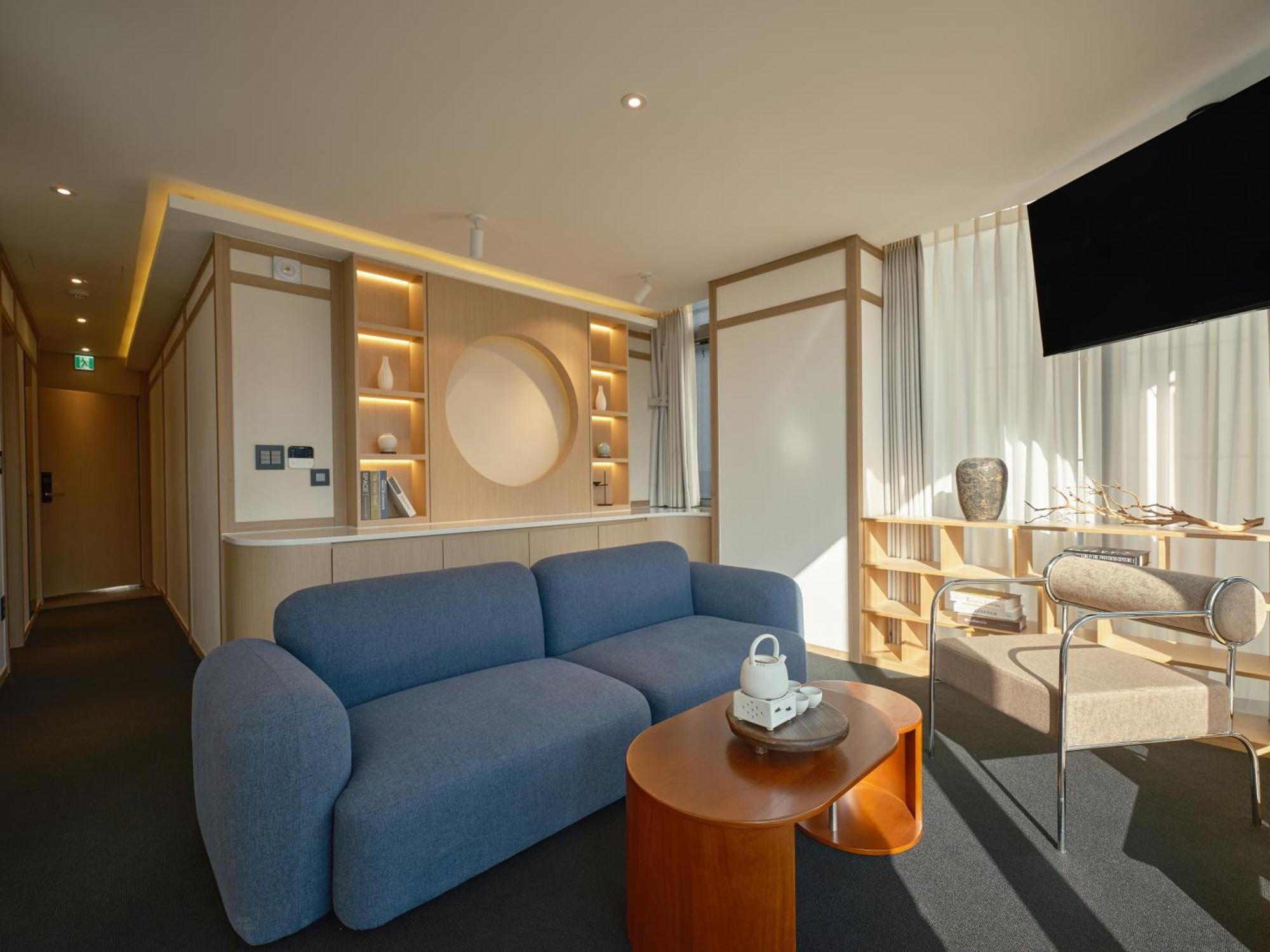 Uh Suite The Seoul Exteriör bild
