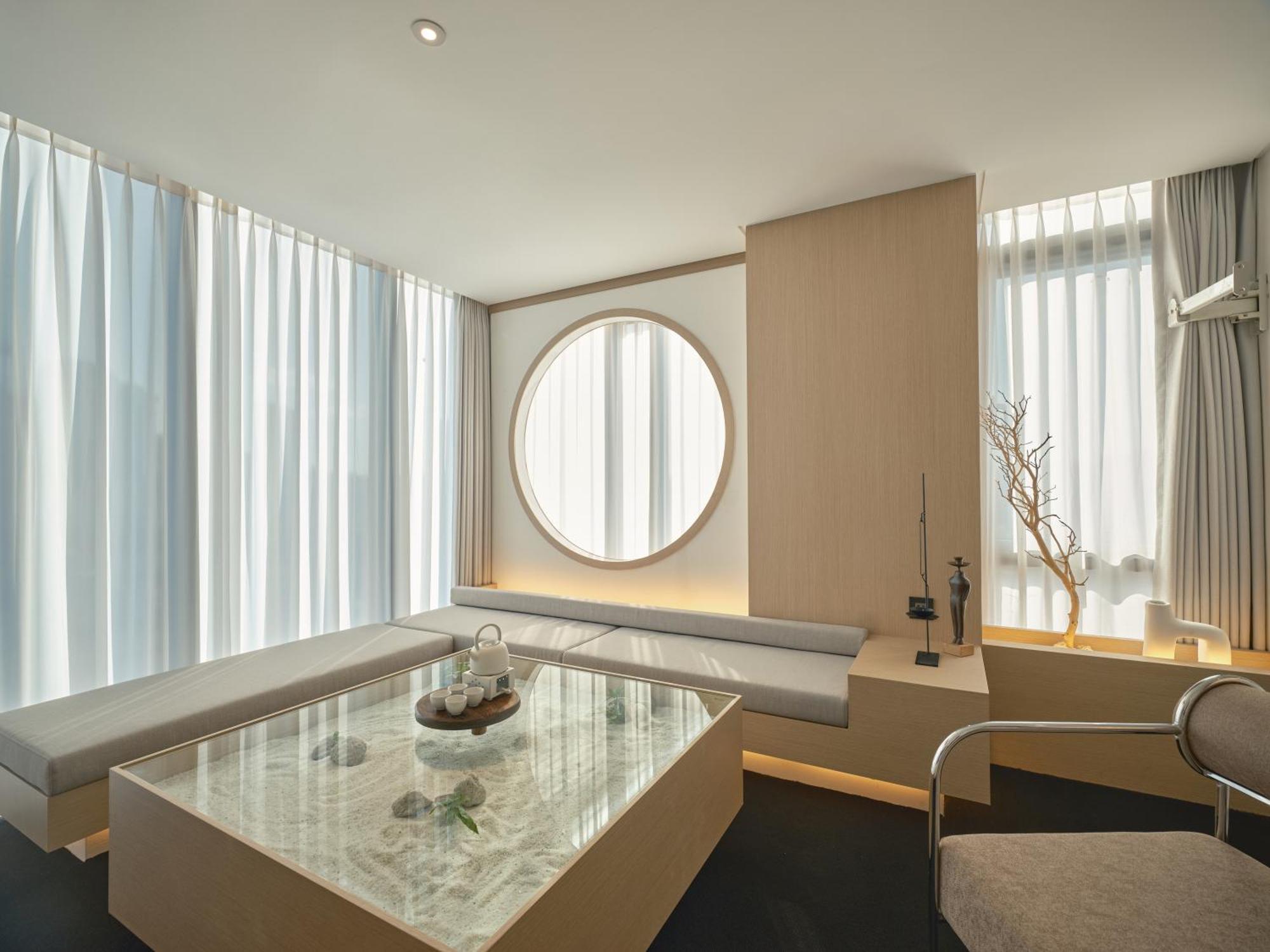 Uh Suite The Seoul Exteriör bild
